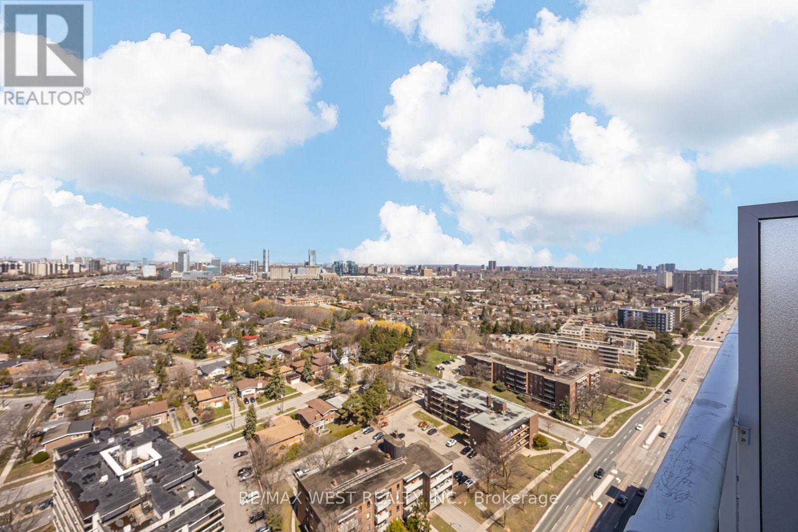 2406 - 10 DEERLICK COURT Image 30