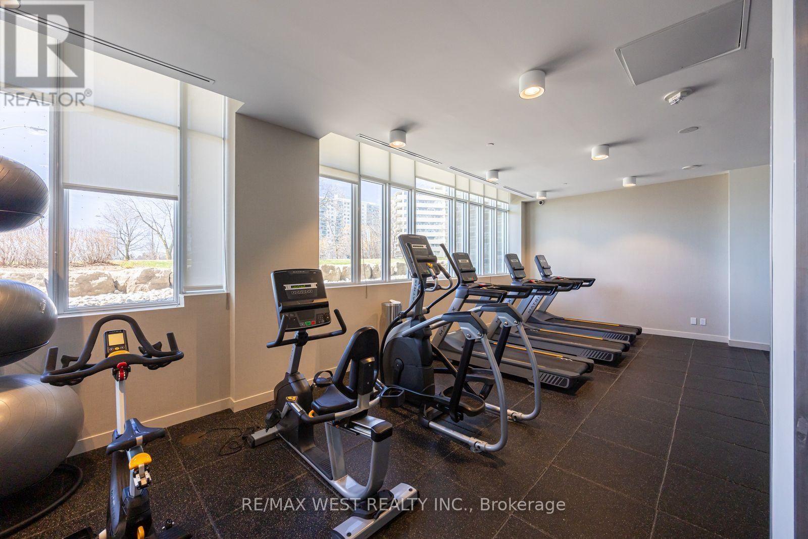 2406 - 10 DEERLICK COURT Image 31