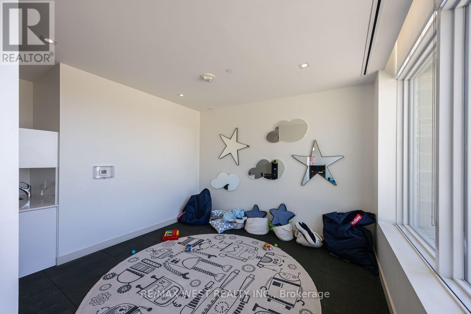 2406 - 10 DEERLICK COURT Image 35