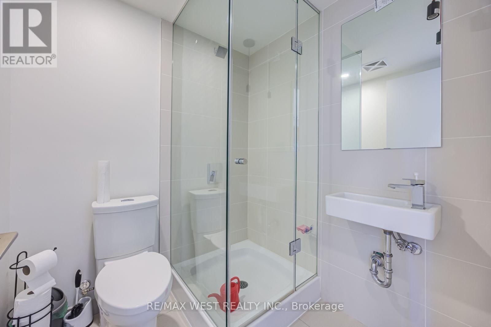 2406 - 10 DEERLICK COURT Image 8