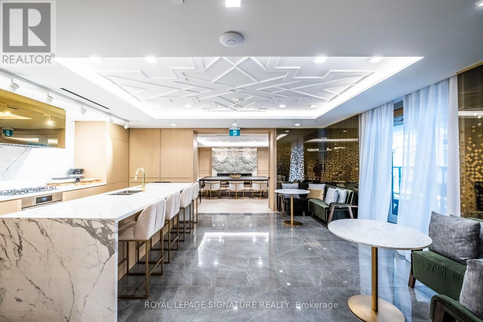 2307 - 88 CUMBERLAND STREET Image 27