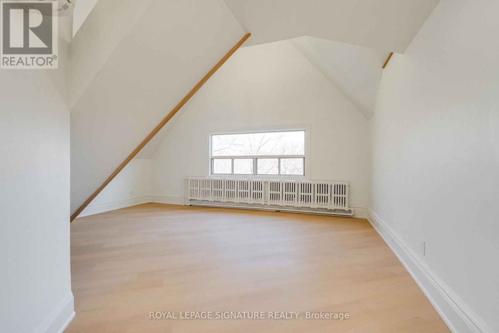 3 - 1 BELLWOODS PARK Image 2