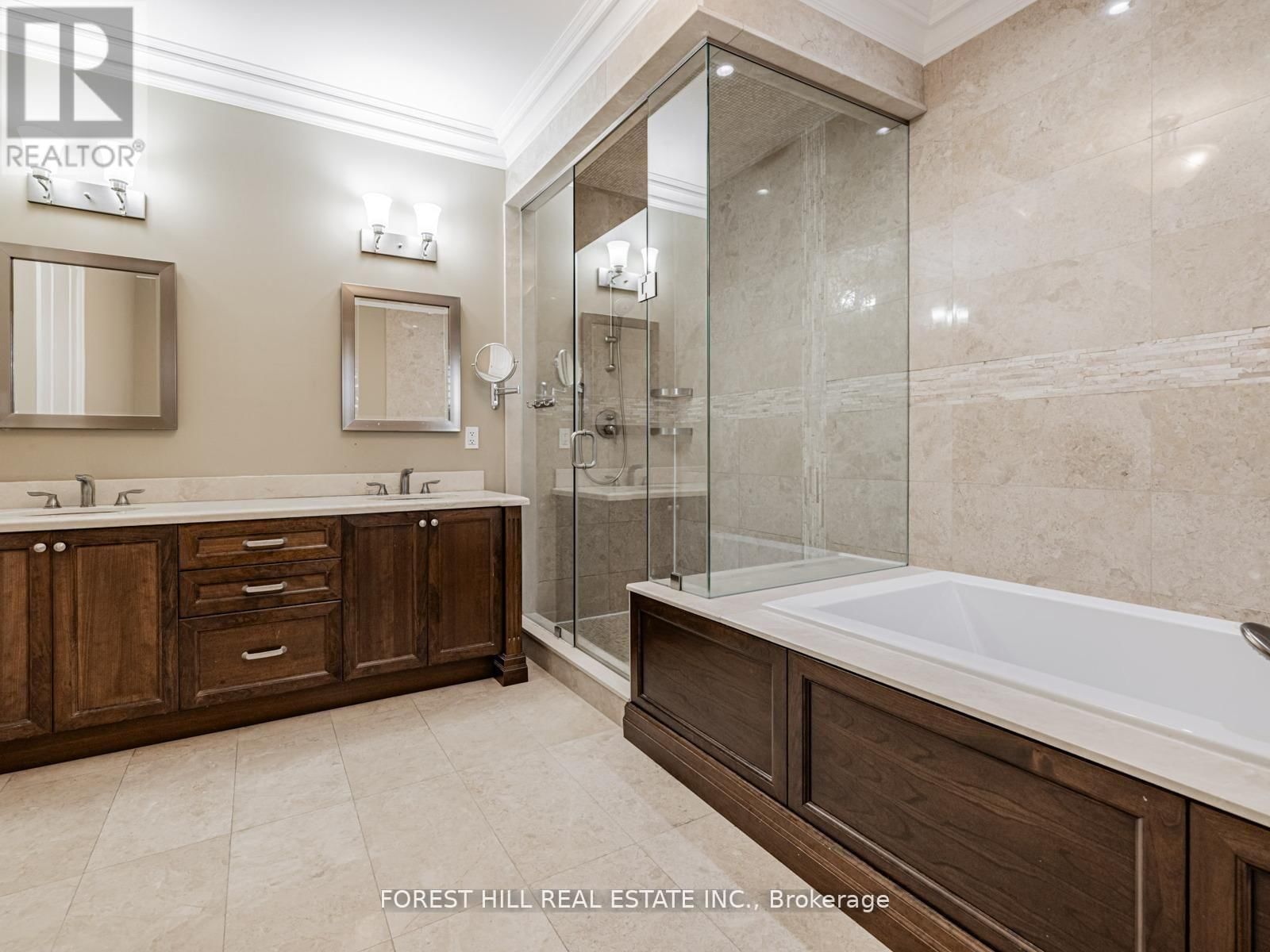 394 CONNAUGHT AVENUE Image 24