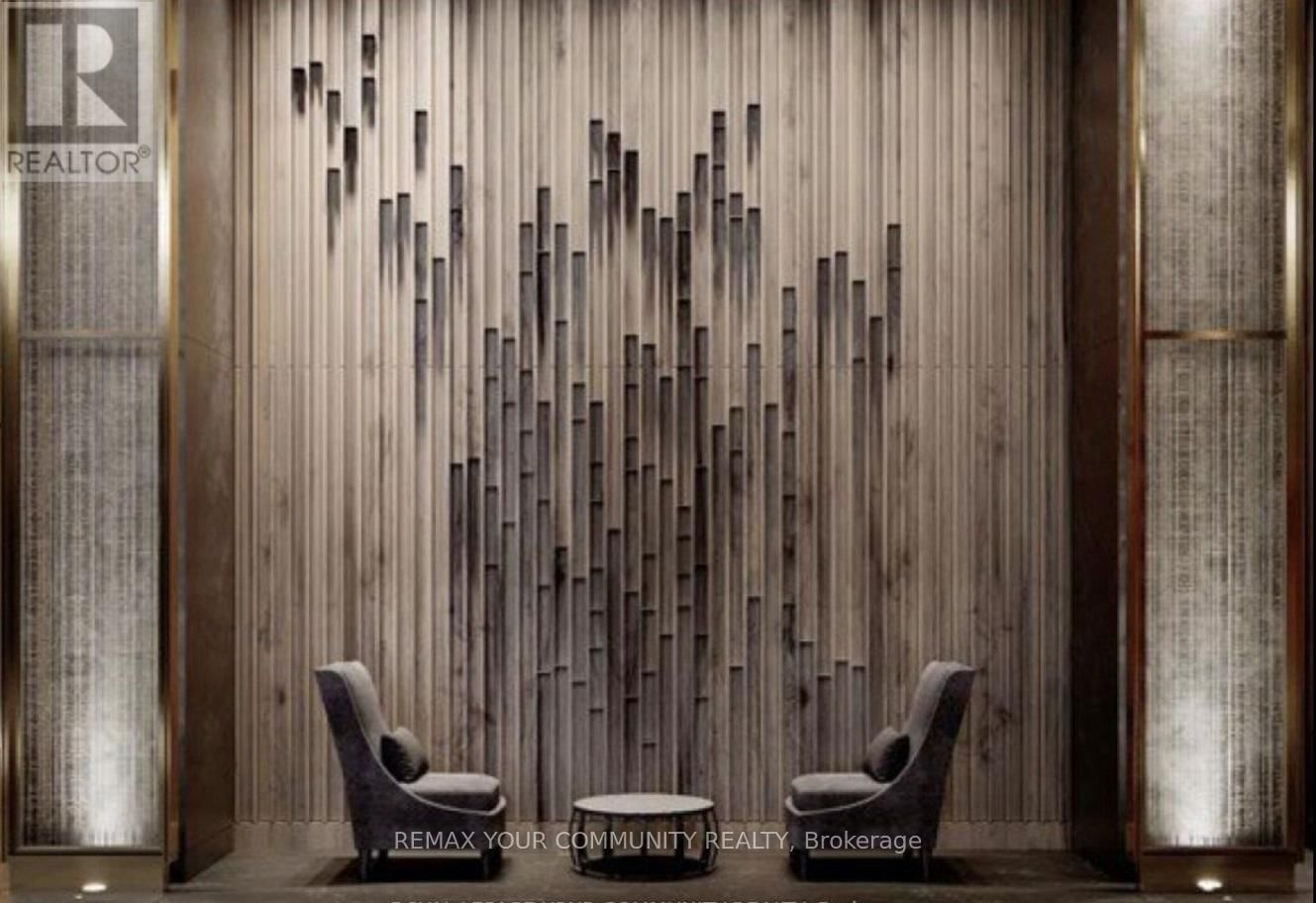 2302 - 55 CHARLES STREET EAST Image 21