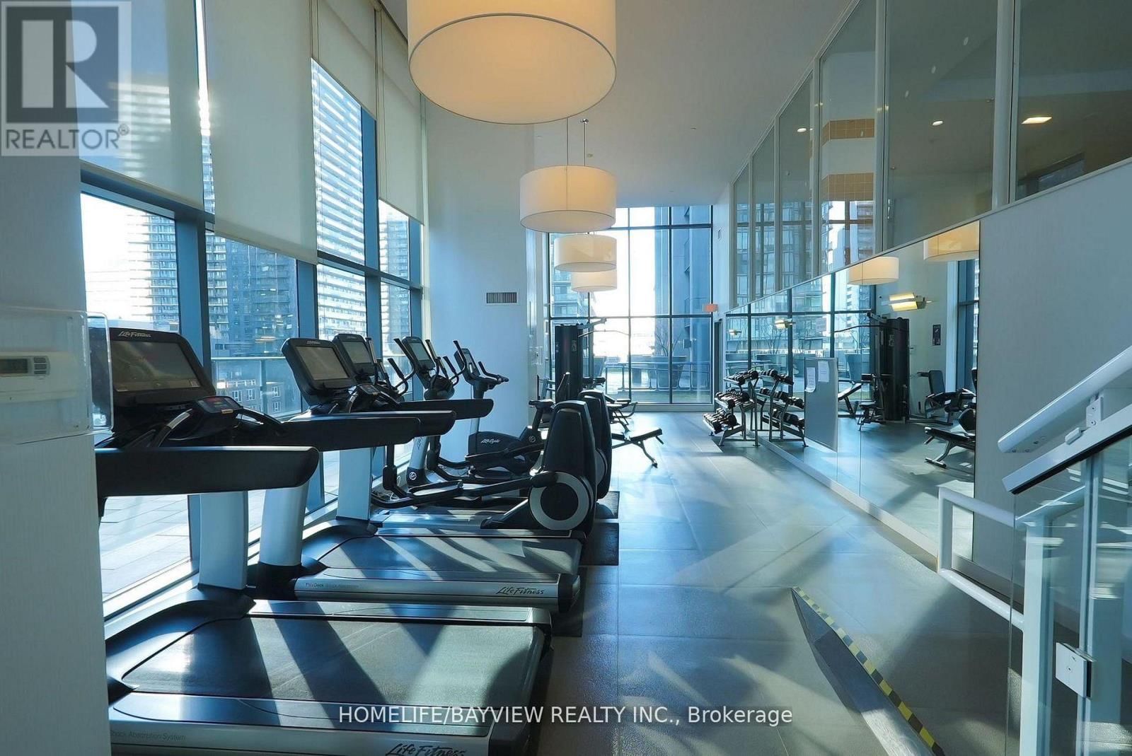 316 - 295 ADELAIDE STREET WEST Image 11