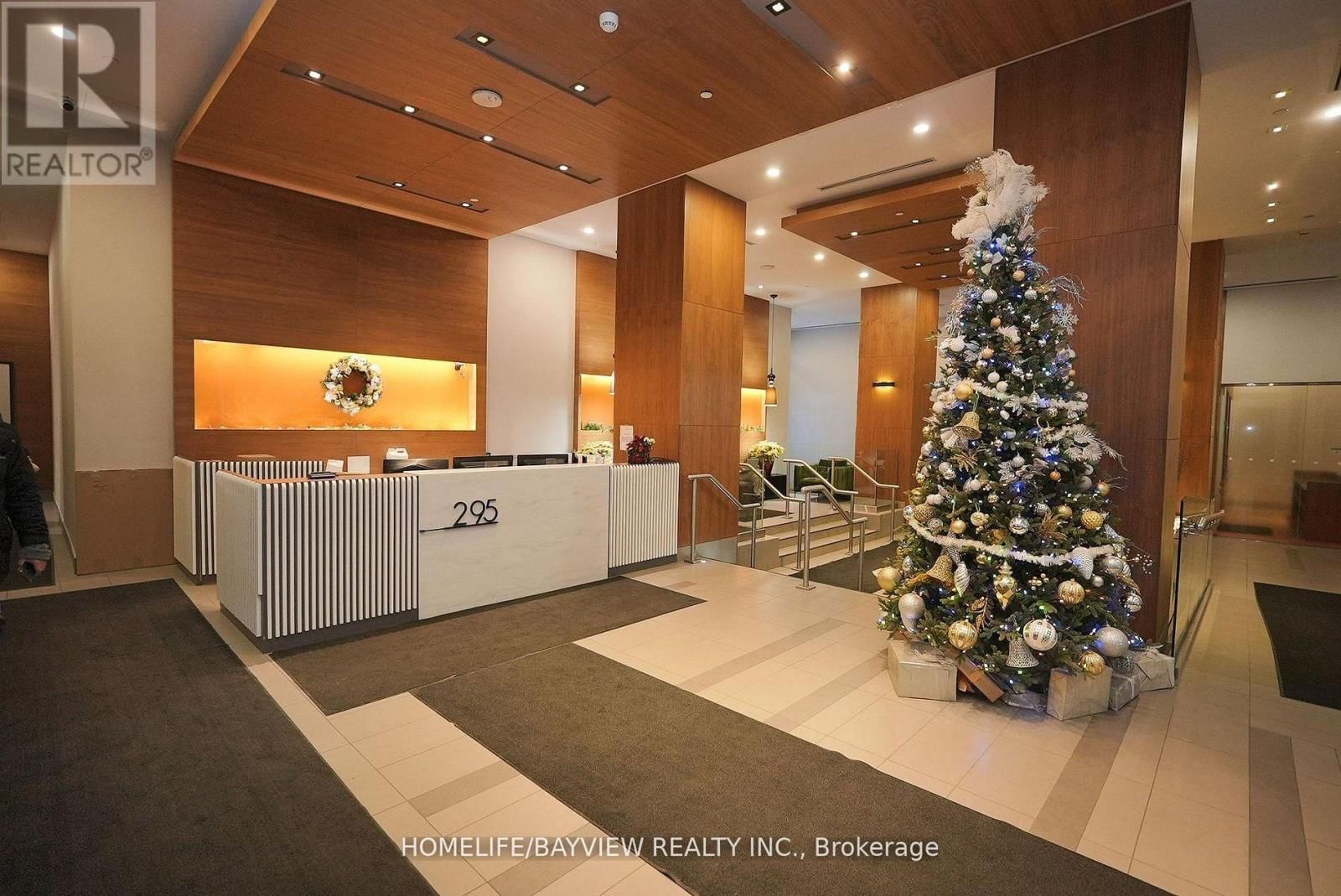 316 - 295 ADELAIDE STREET WEST Image 2