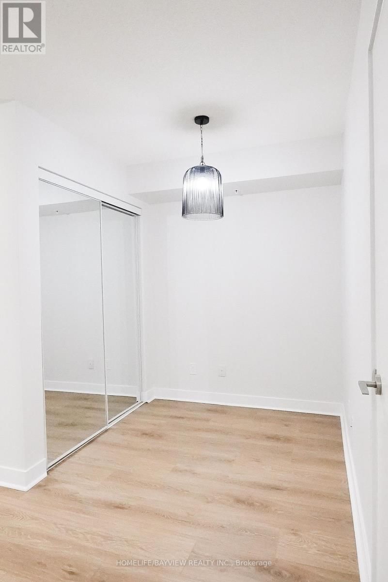 316 - 295 ADELAIDE STREET WEST Image 32