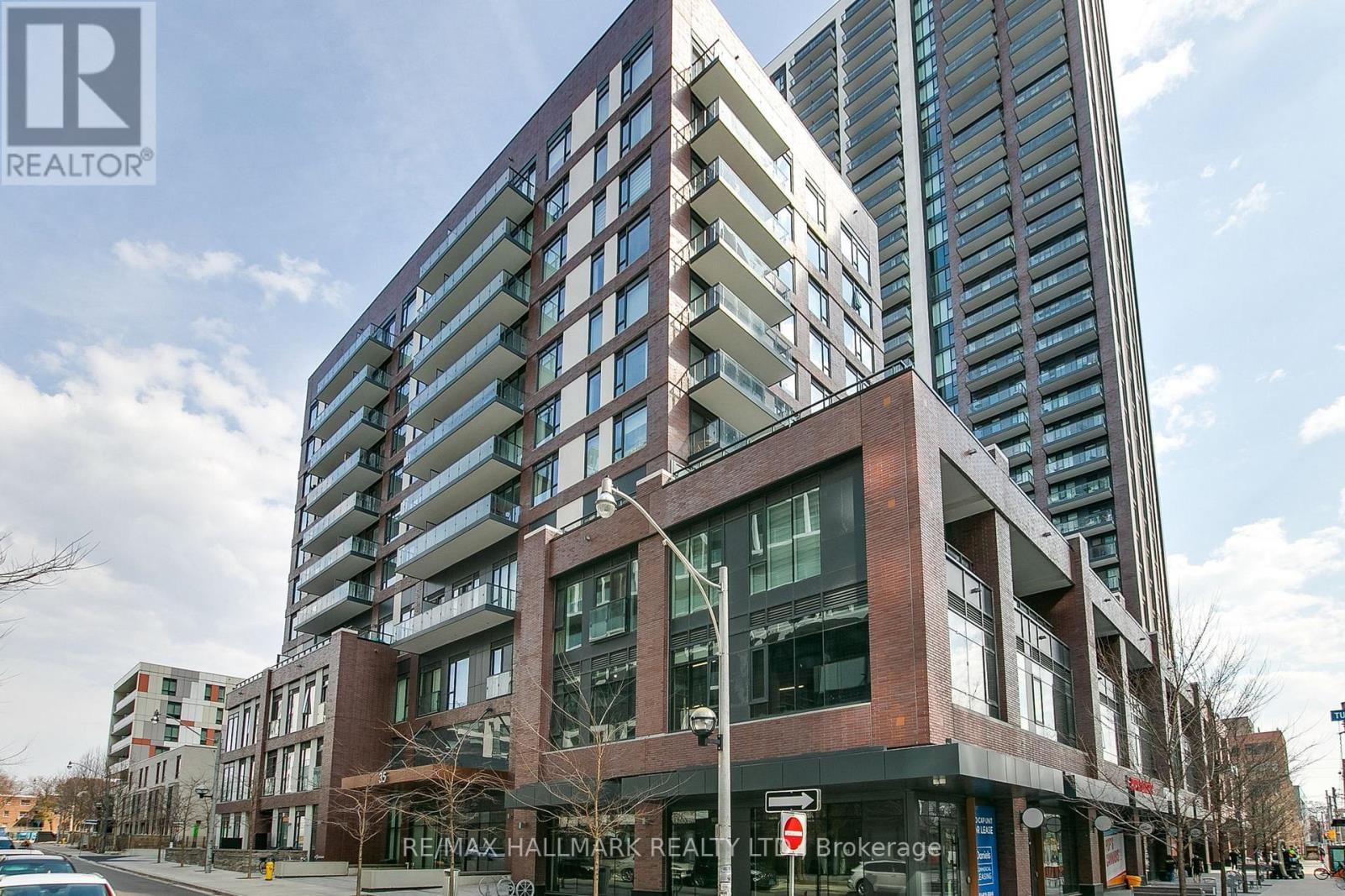 1021 - 35 TUBMAN AVENUE Image 49