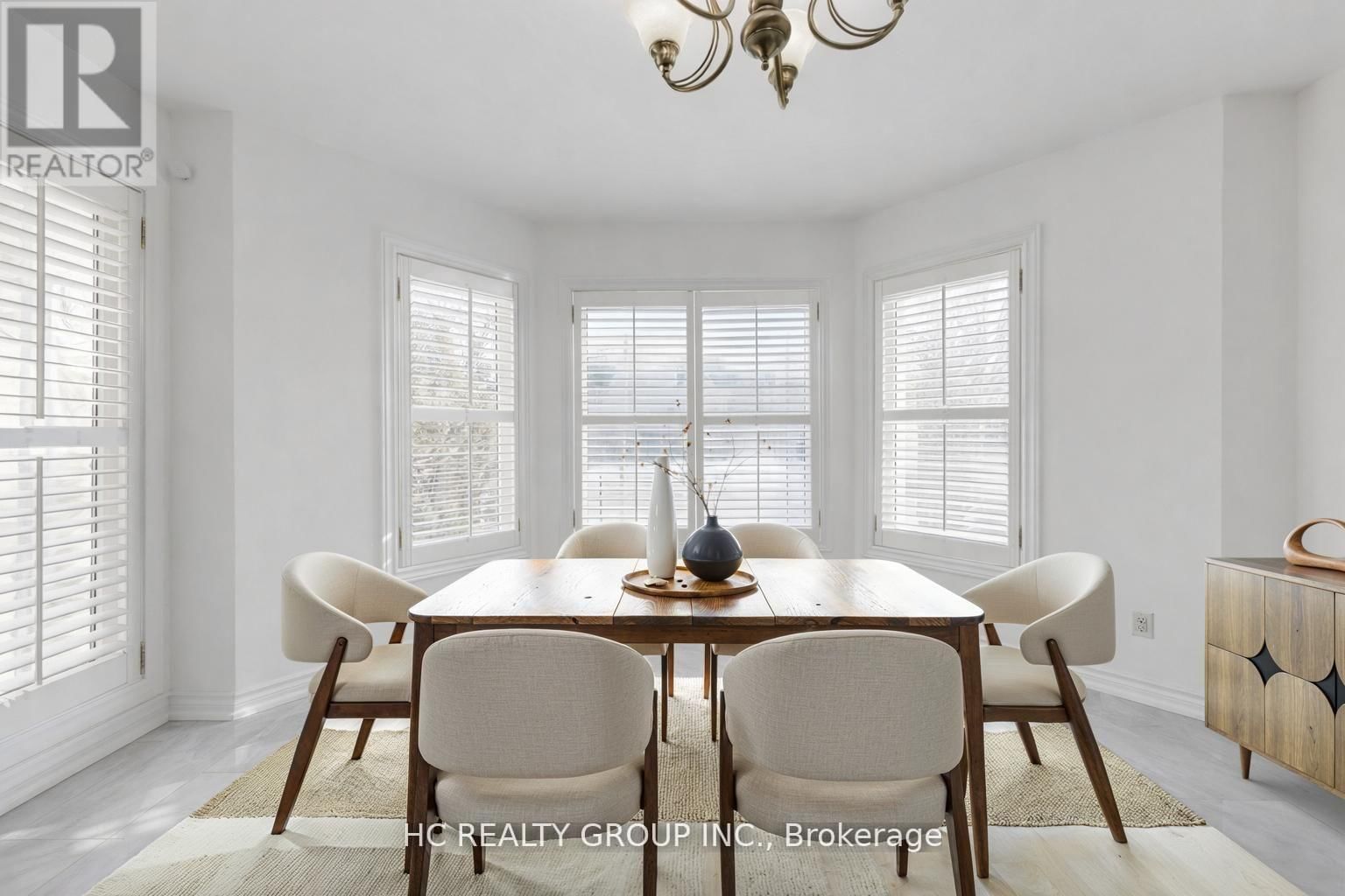 204B FINCH AVENUE EAST Image 7