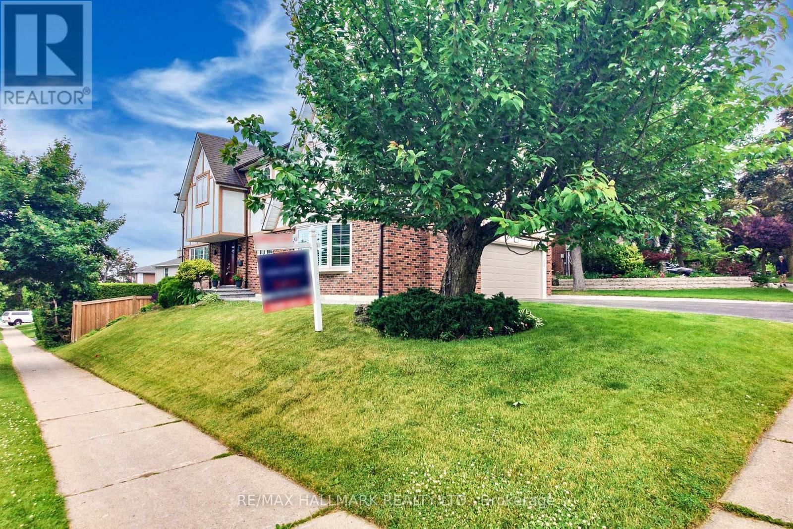 2 BUTTERFIELD DRIVE Image 2