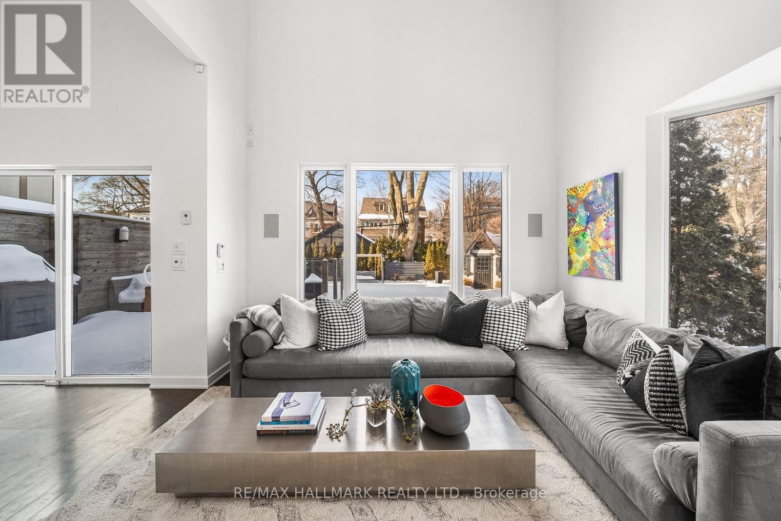 26 LYTTON BOULEVARD Image 23