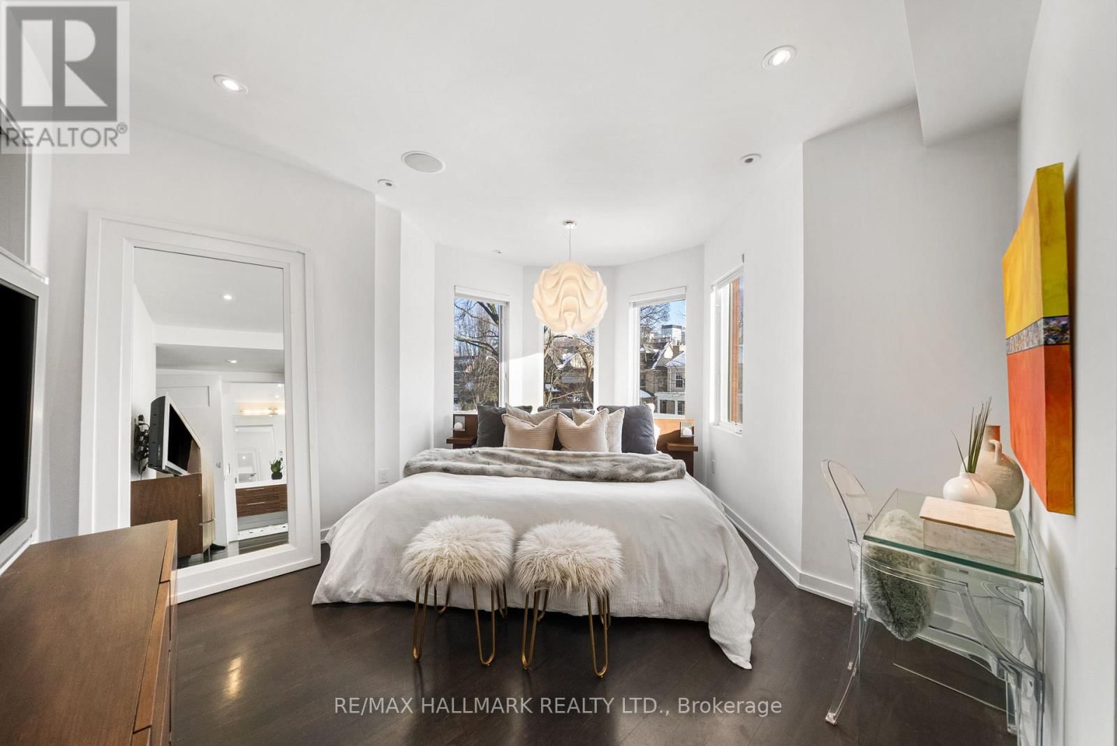 26 LYTTON BOULEVARD Image 25