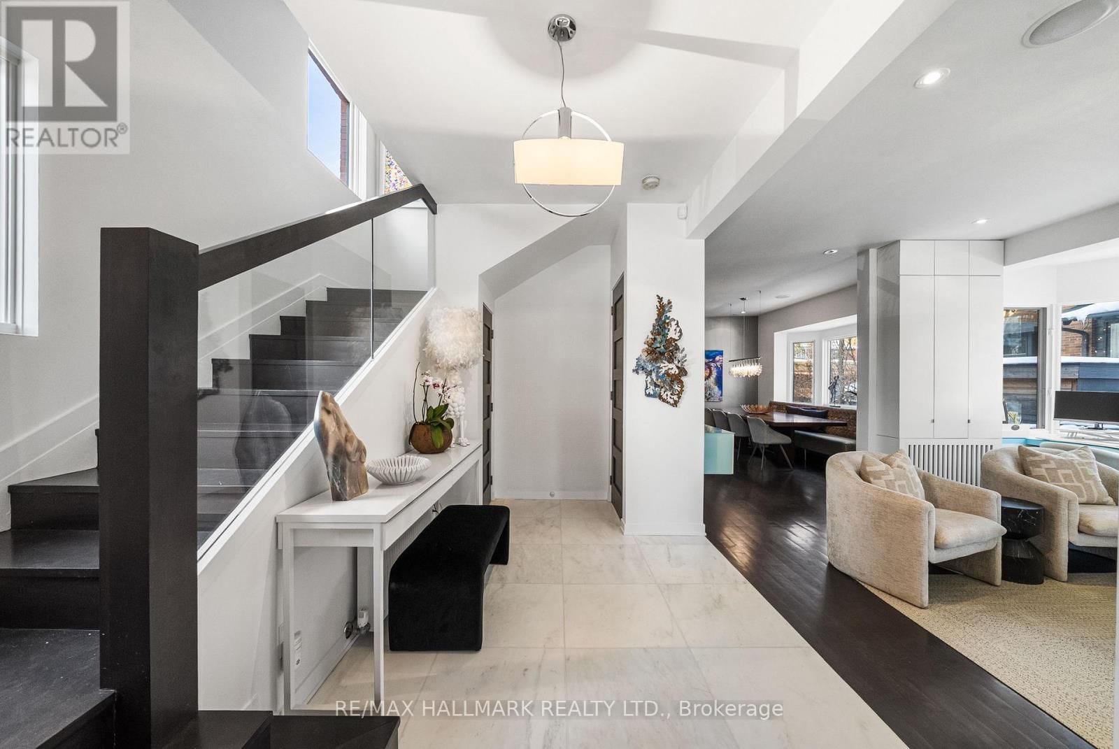 26 LYTTON BOULEVARD Image 3