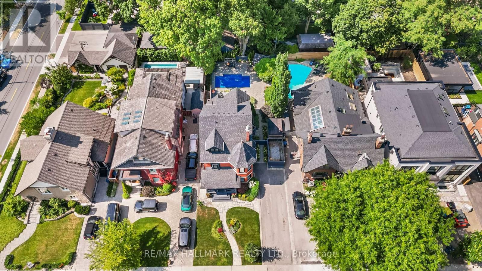 26 LYTTON BOULEVARD Image 47