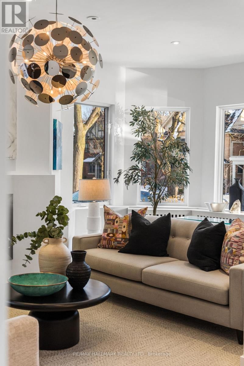 26 LYTTON BOULEVARD Image 7