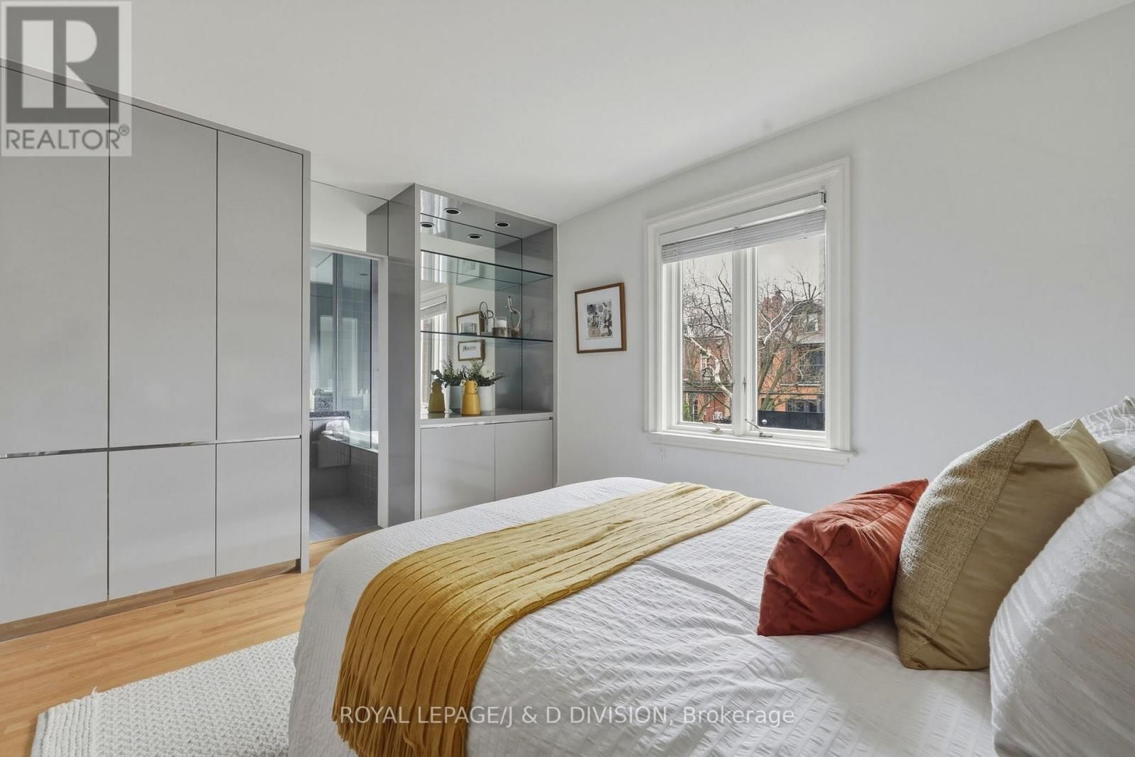 18 TRANBY AVENUE Image 15