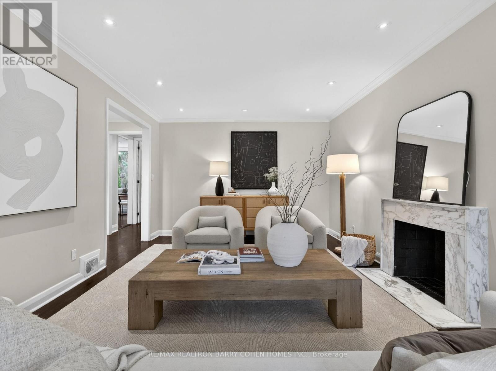 612 VESTA DRIVE Image 10