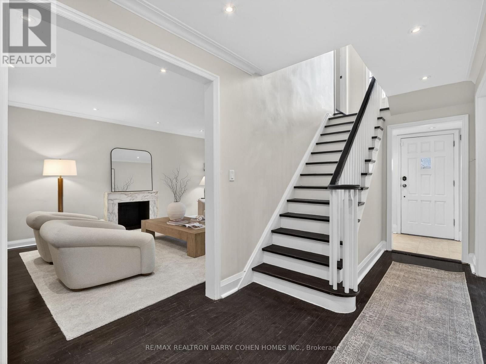 612 VESTA DRIVE Image 4