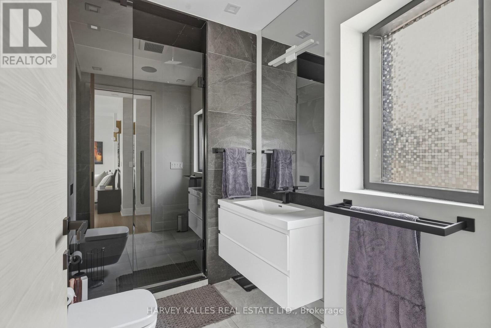 12 WINTON ROAD Image 33