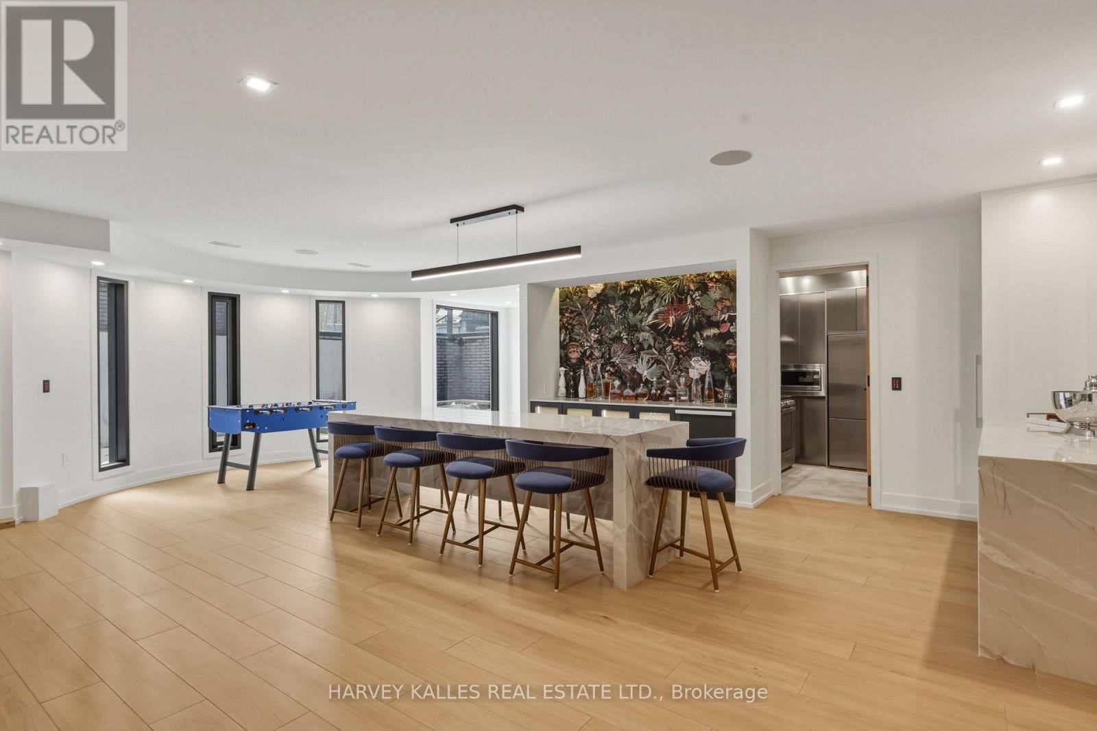 12 WINTON ROAD Image 41