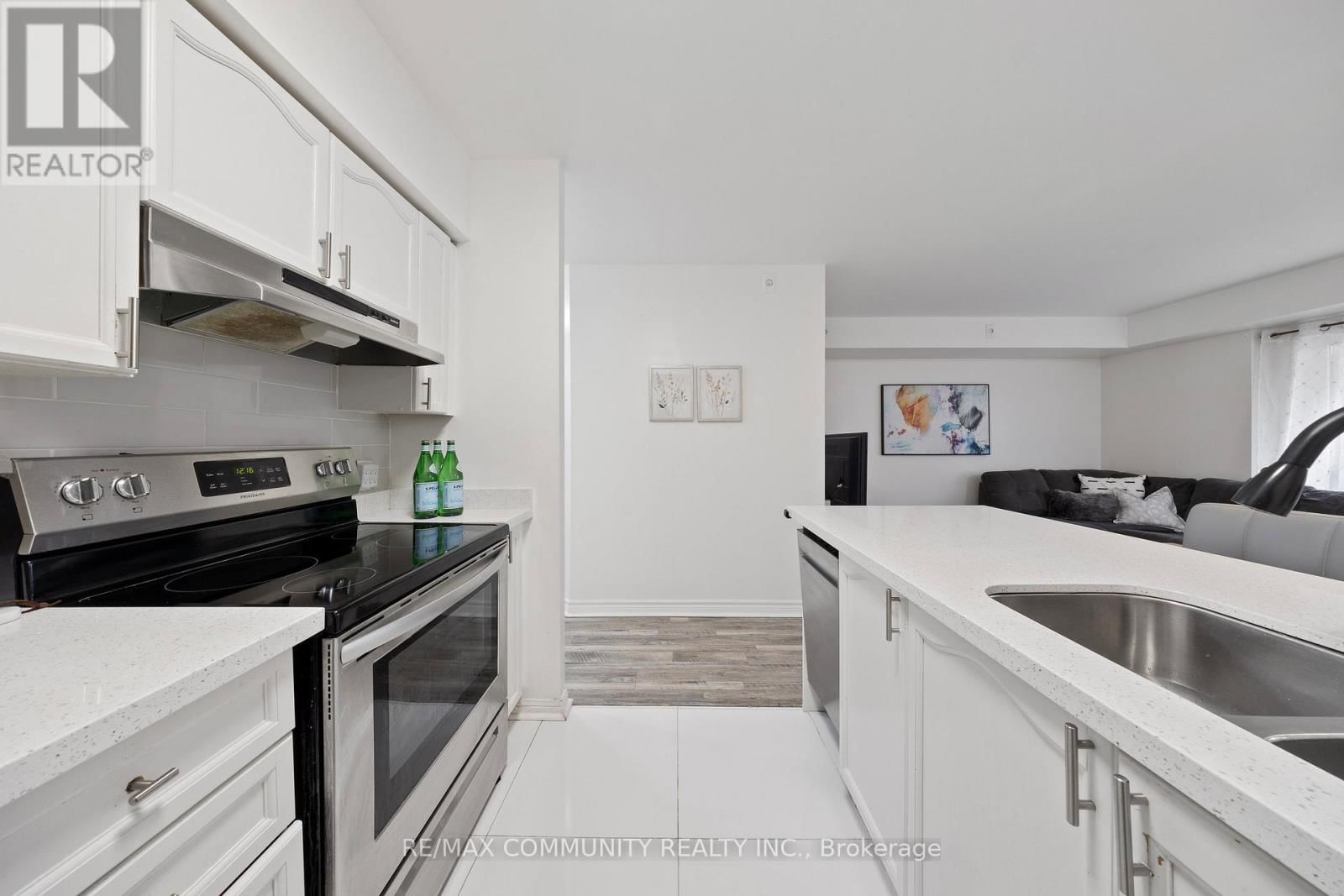 101 - 1 SUDBURY STREET Image 18