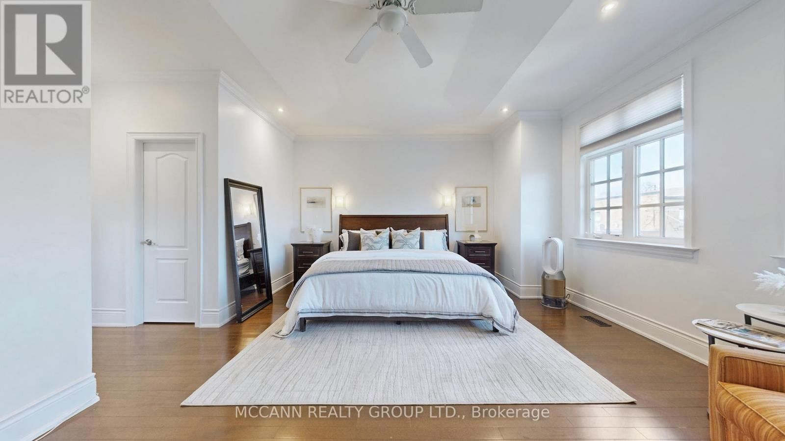 90 HADDINGTON AVENUE Image 21