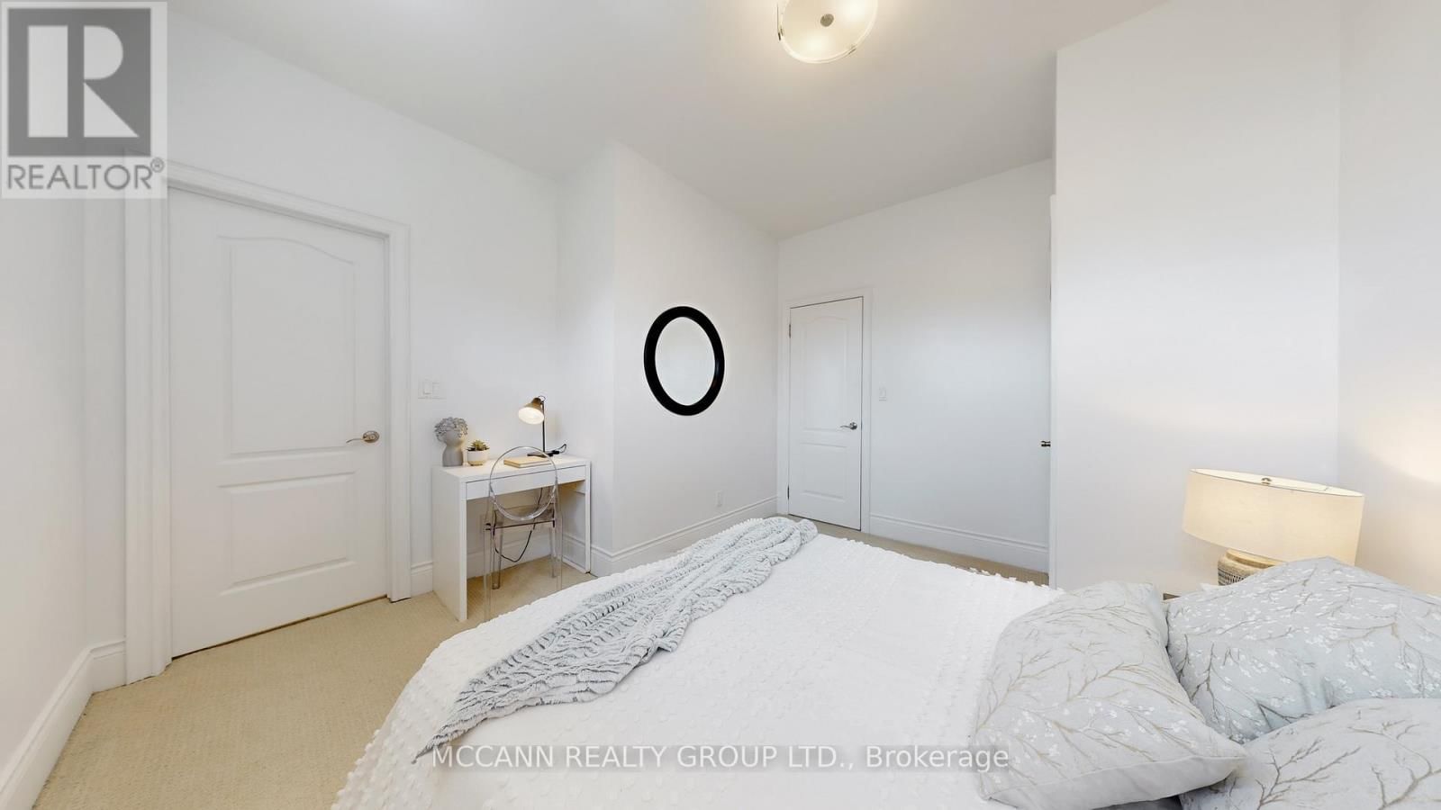 90 HADDINGTON AVENUE Image 28