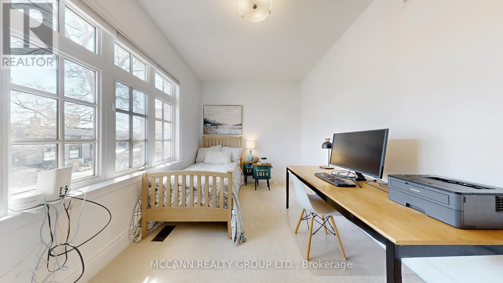 90 HADDINGTON AVENUE Image 30