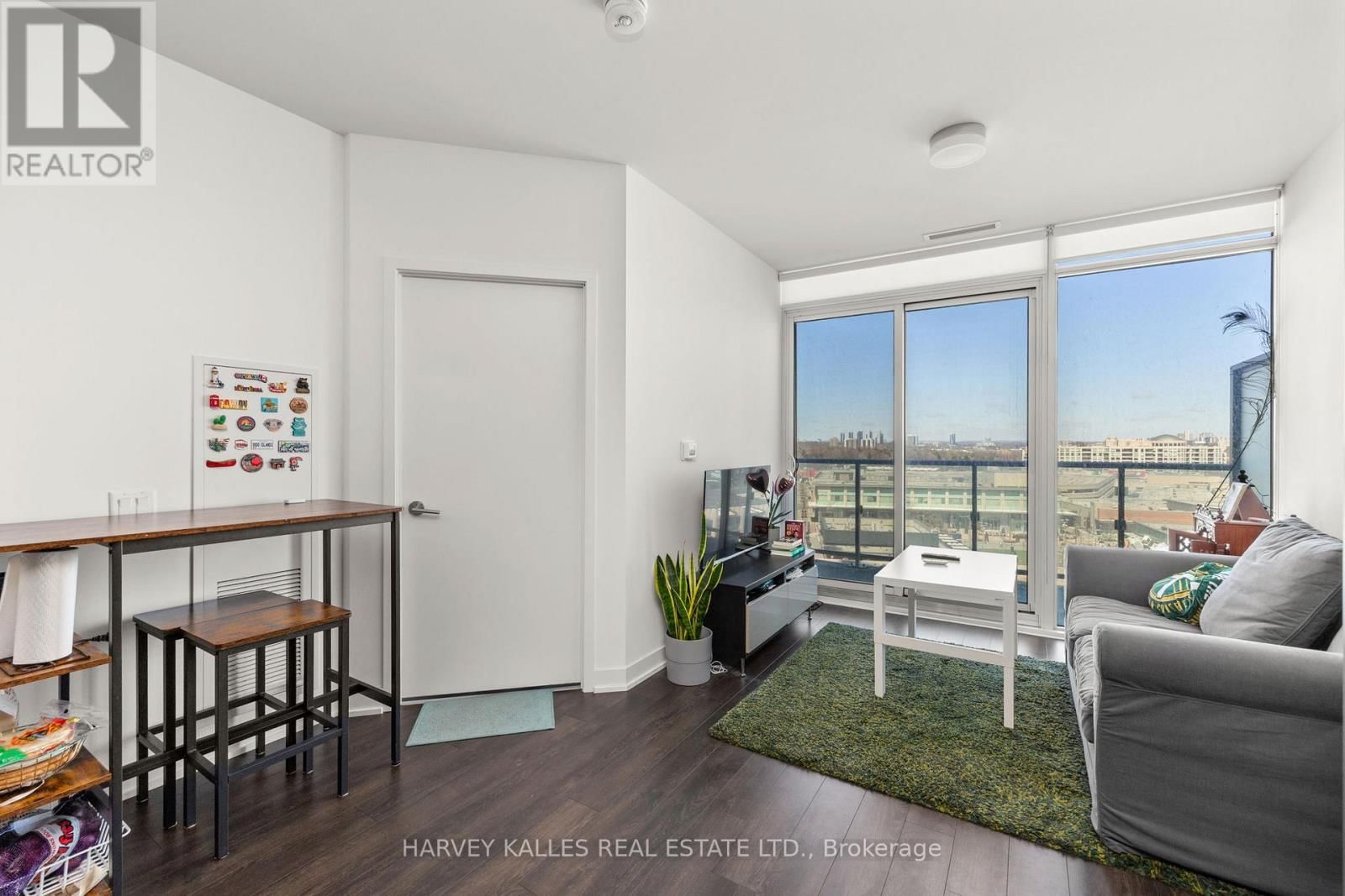 716 - 50 O'NEILL ROAD Image 5