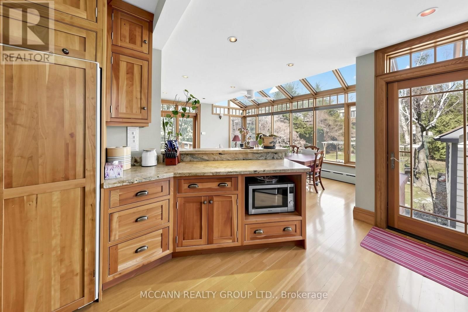 252 SHELDRAKE BOULEVARD Image 11