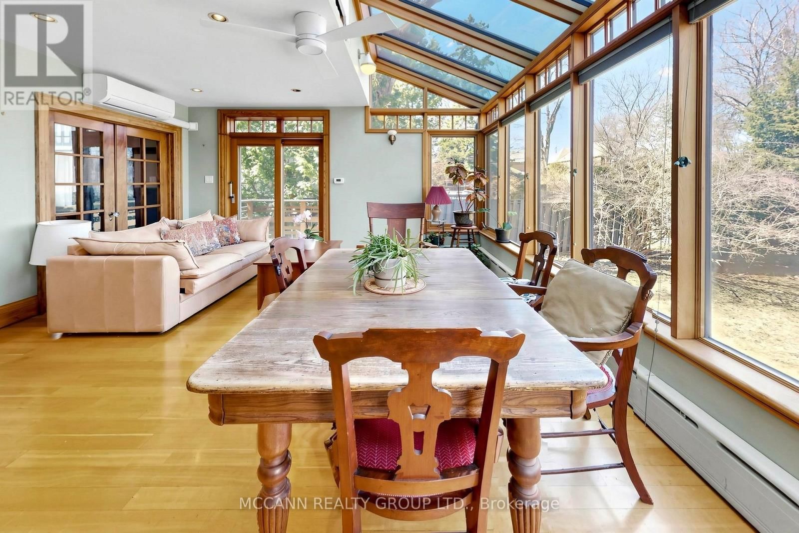 252 SHELDRAKE BOULEVARD Image 15