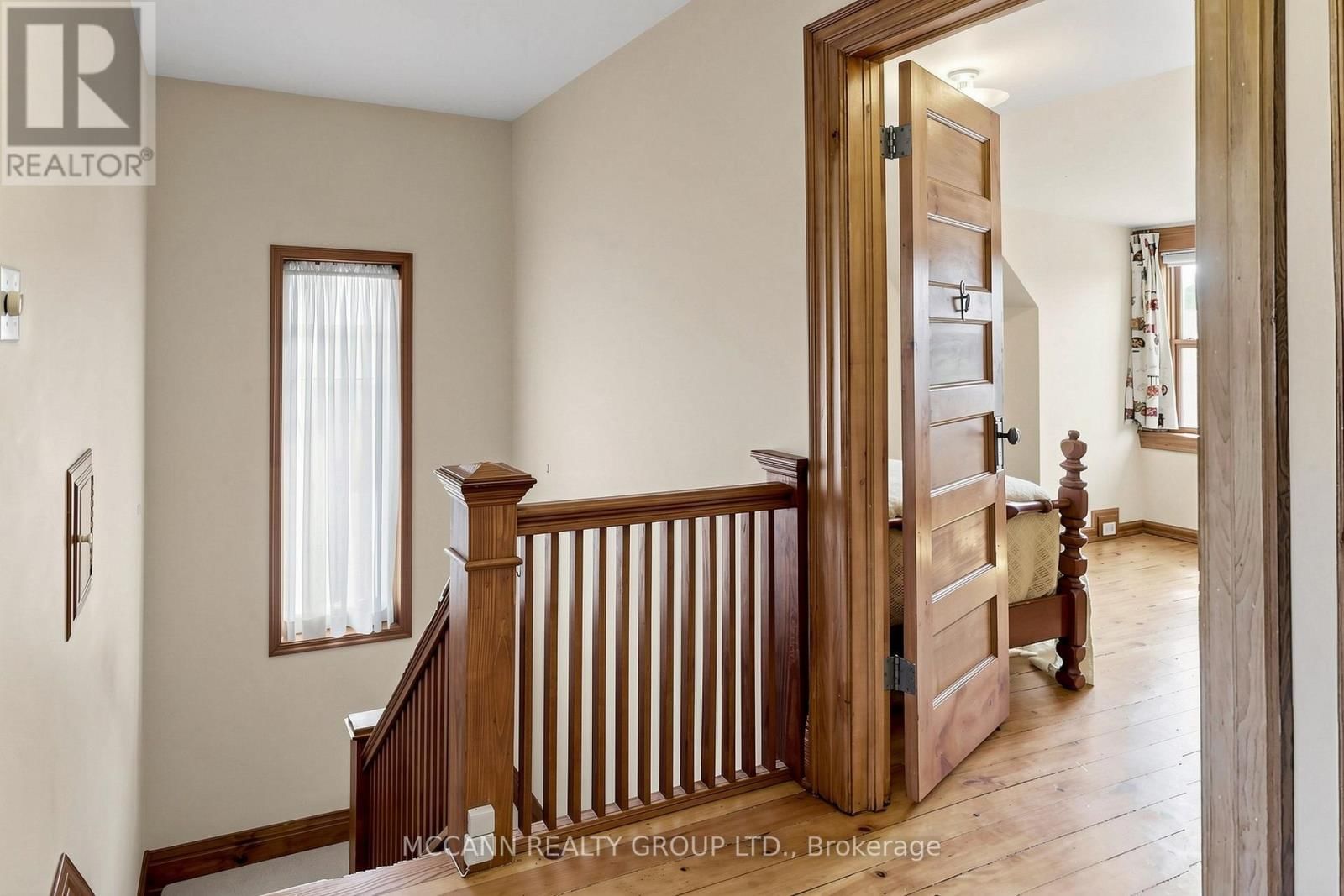 252 SHELDRAKE BOULEVARD Image 31