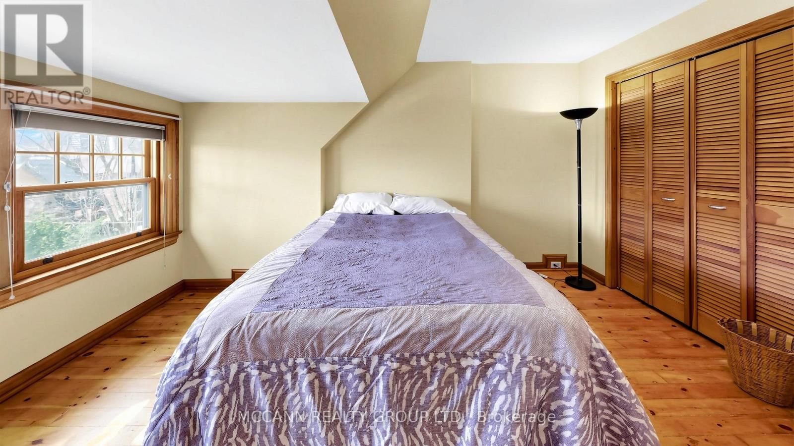 252 SHELDRAKE BOULEVARD Image 37