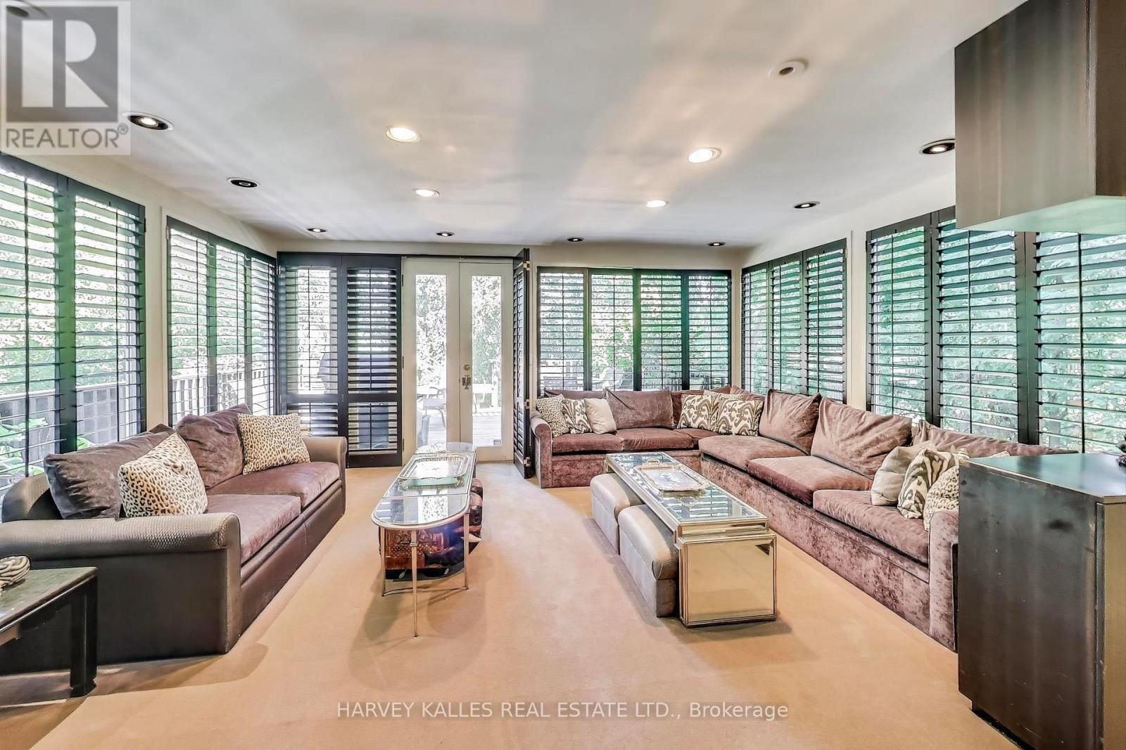 103 VESTA DRIVE Image 20