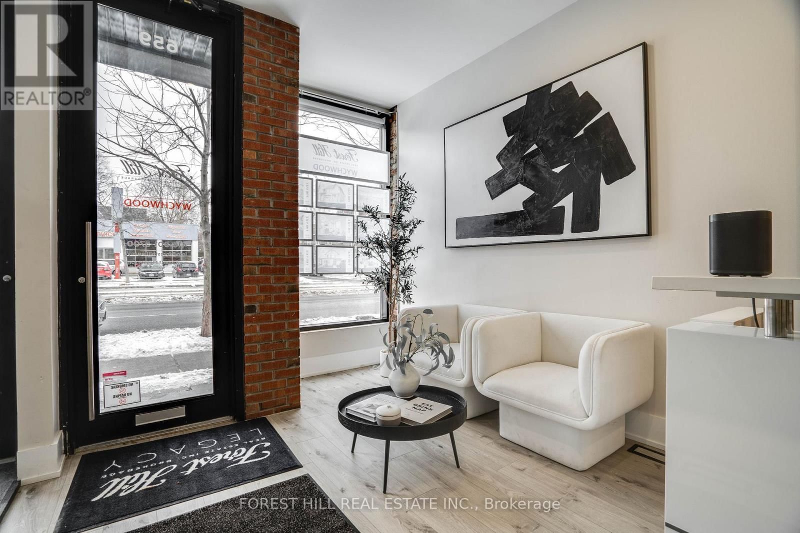 659 ST CLAIR AVENUE WEST Image 8