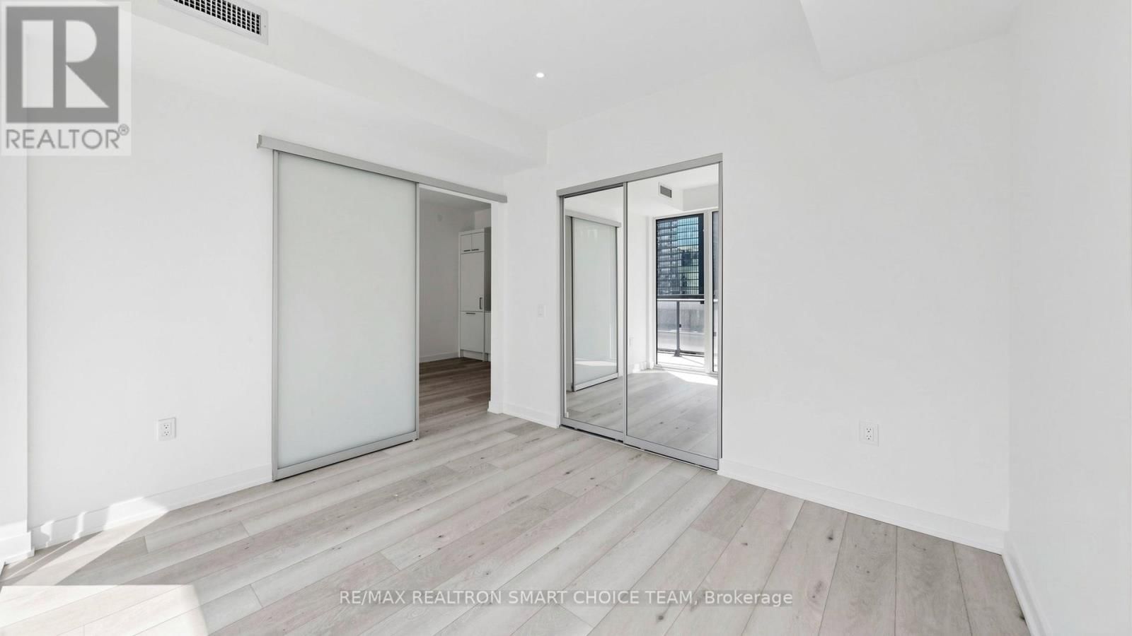 806 - 634 CHURCH STREET Image 19