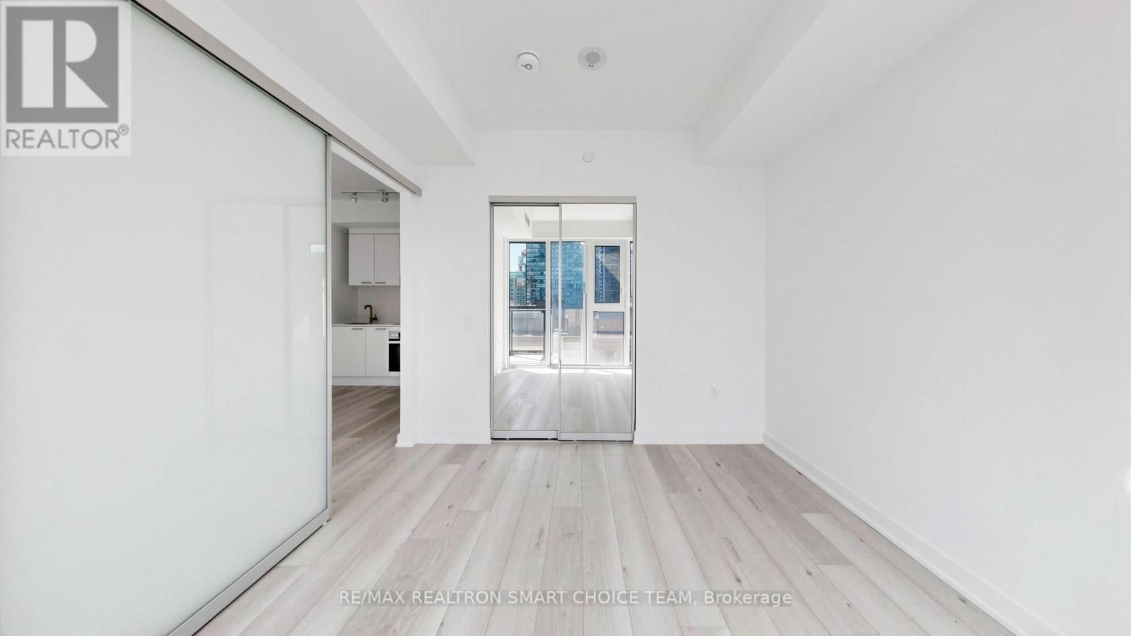 806 - 634 CHURCH STREET Image 23