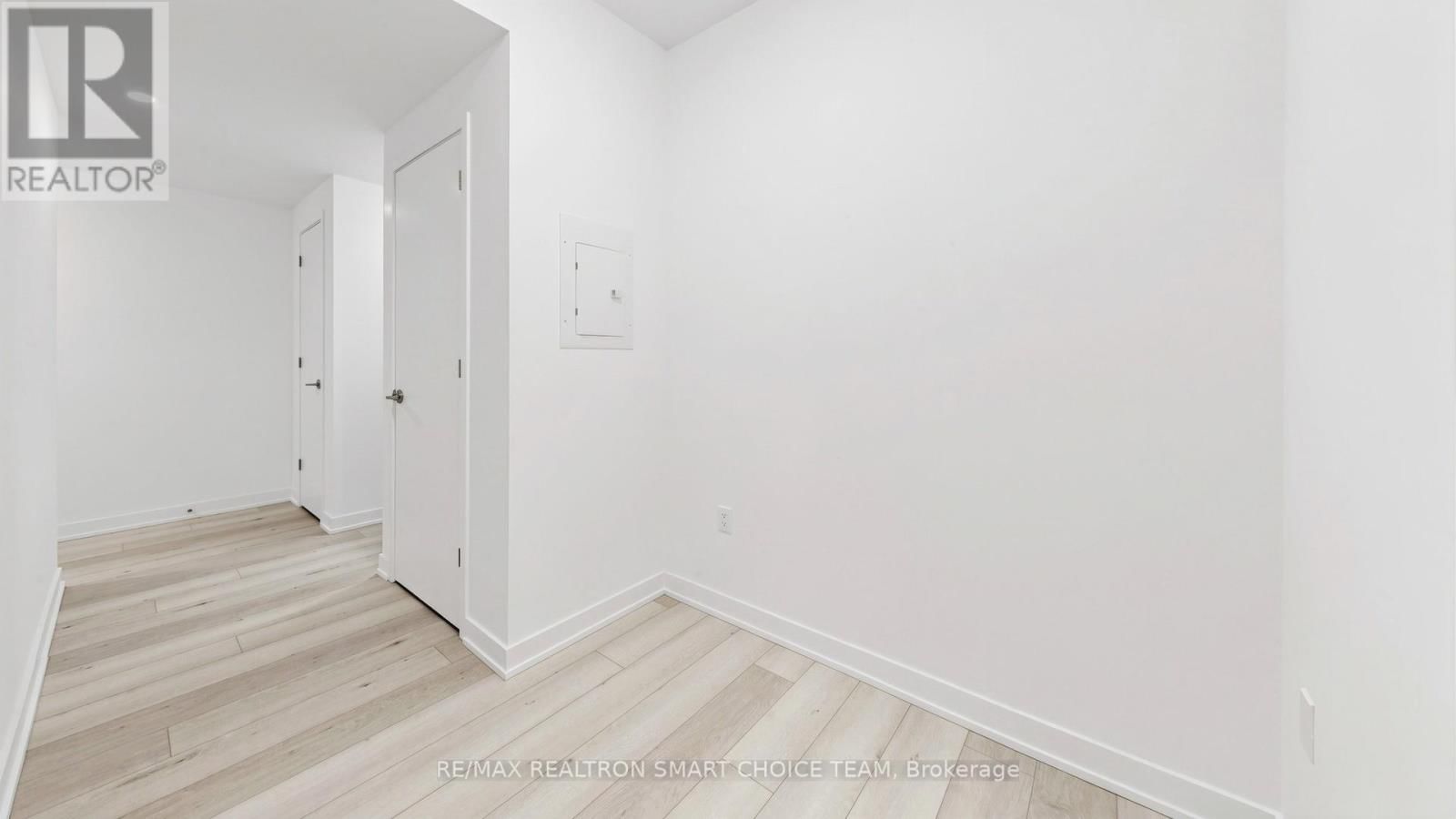 806 - 634 CHURCH STREET Image 25