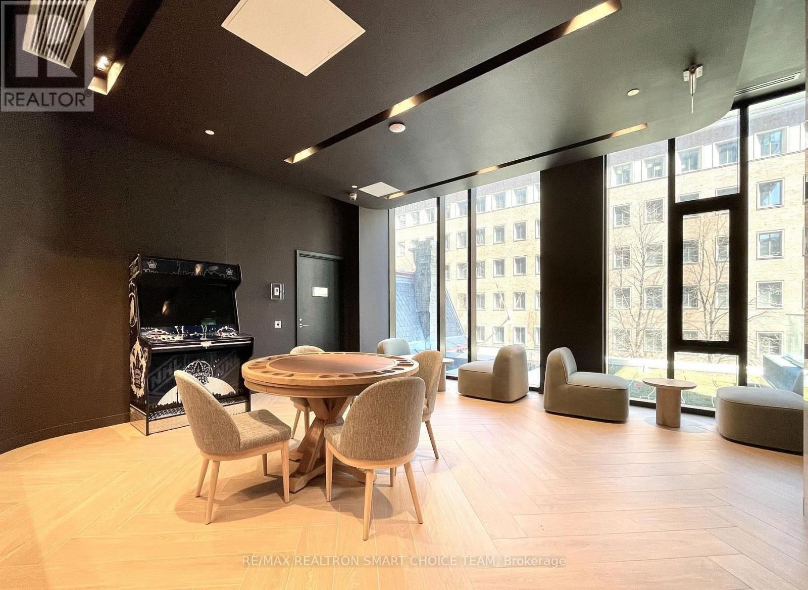 806 - 634 CHURCH STREET Image 47