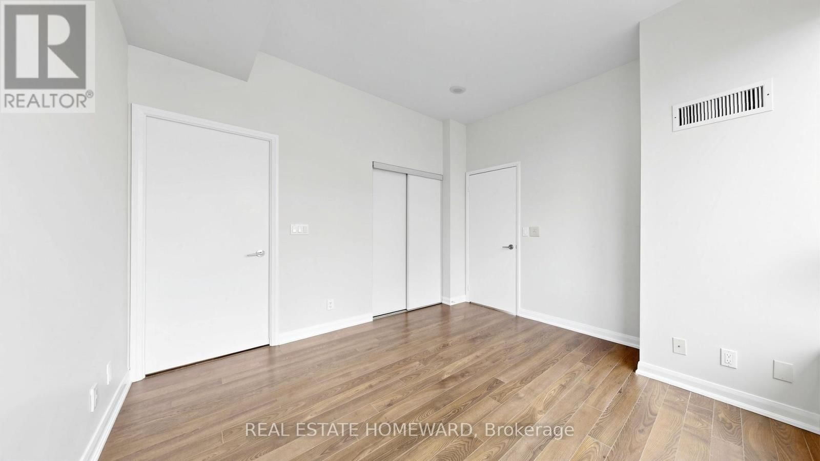 503 - 500 SHERBOURNE STREET Image 18