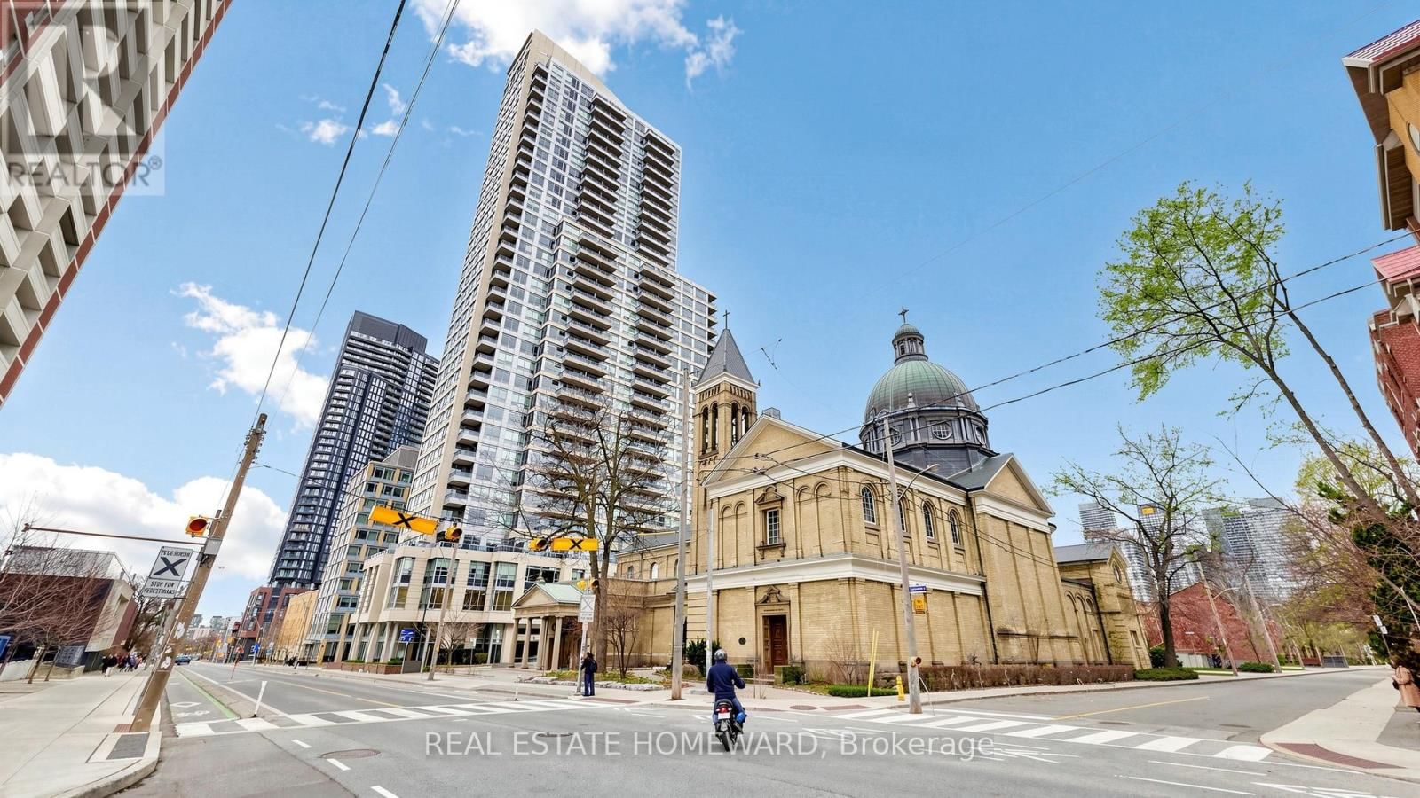 503 - 500 SHERBOURNE STREET Image 2