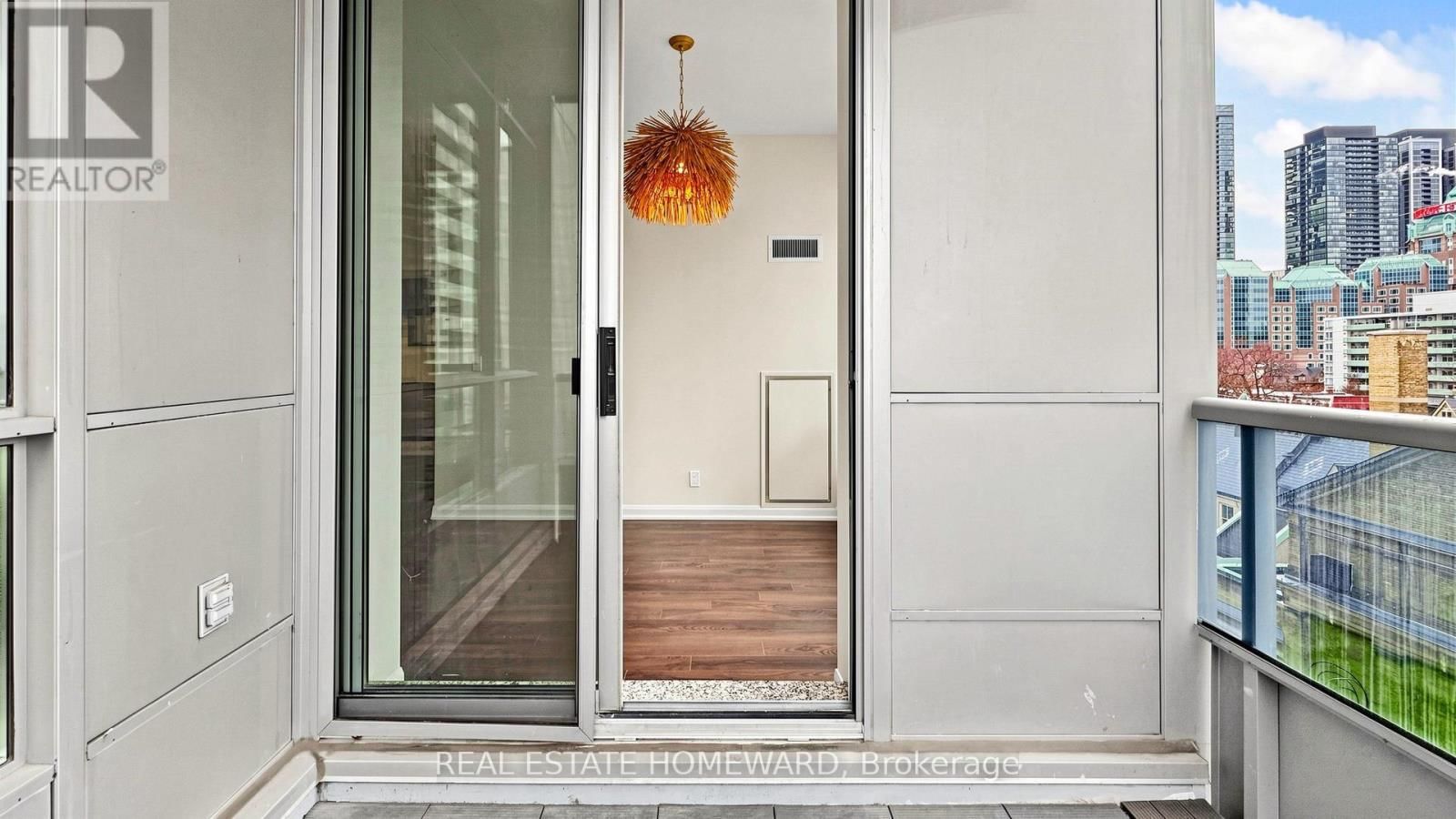 503 - 500 SHERBOURNE STREET Image 26