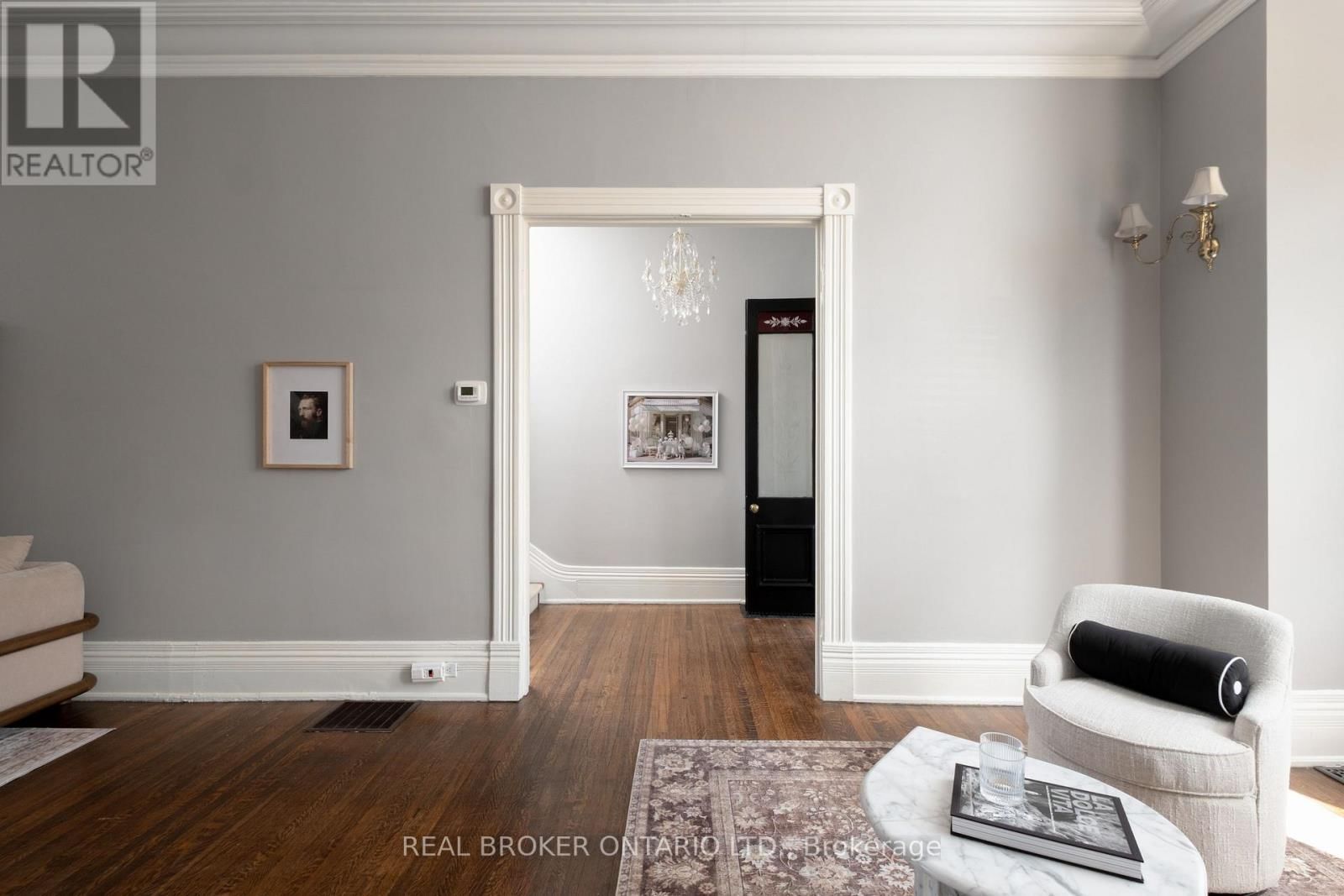 298 BERKELEY STREET Image 5