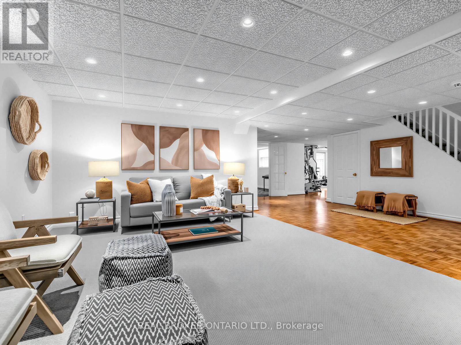 9 TEMAGAMI COURT Image 31