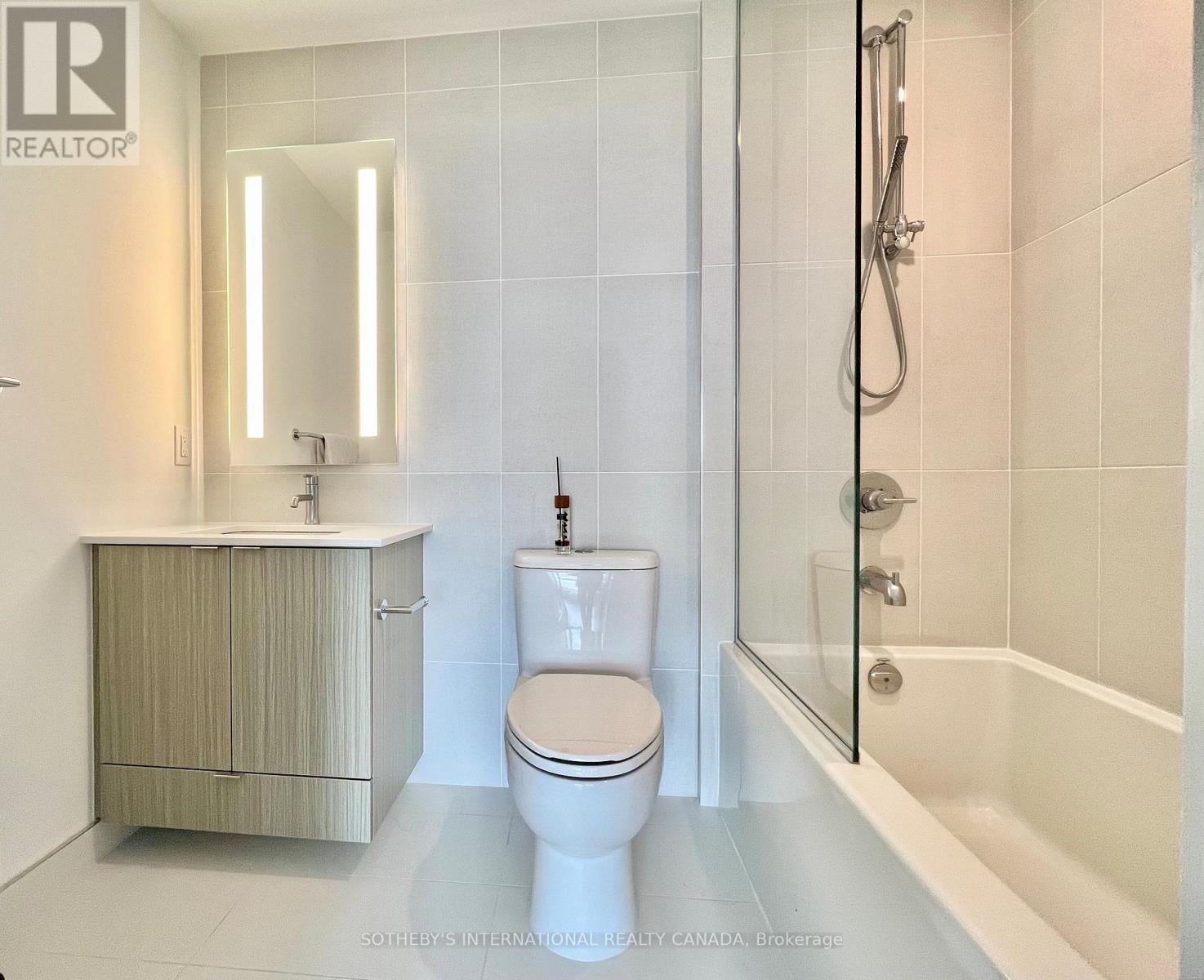 4215 - 585 BLOOR STREET EAST Image 11