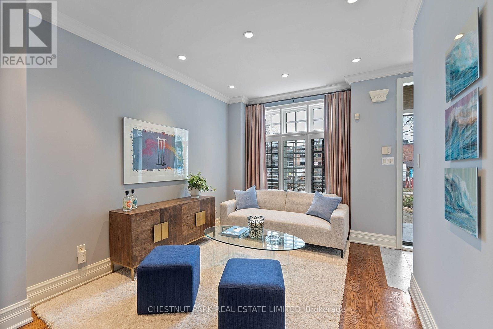 21 CASTLEFIELD AVENUE Image 5