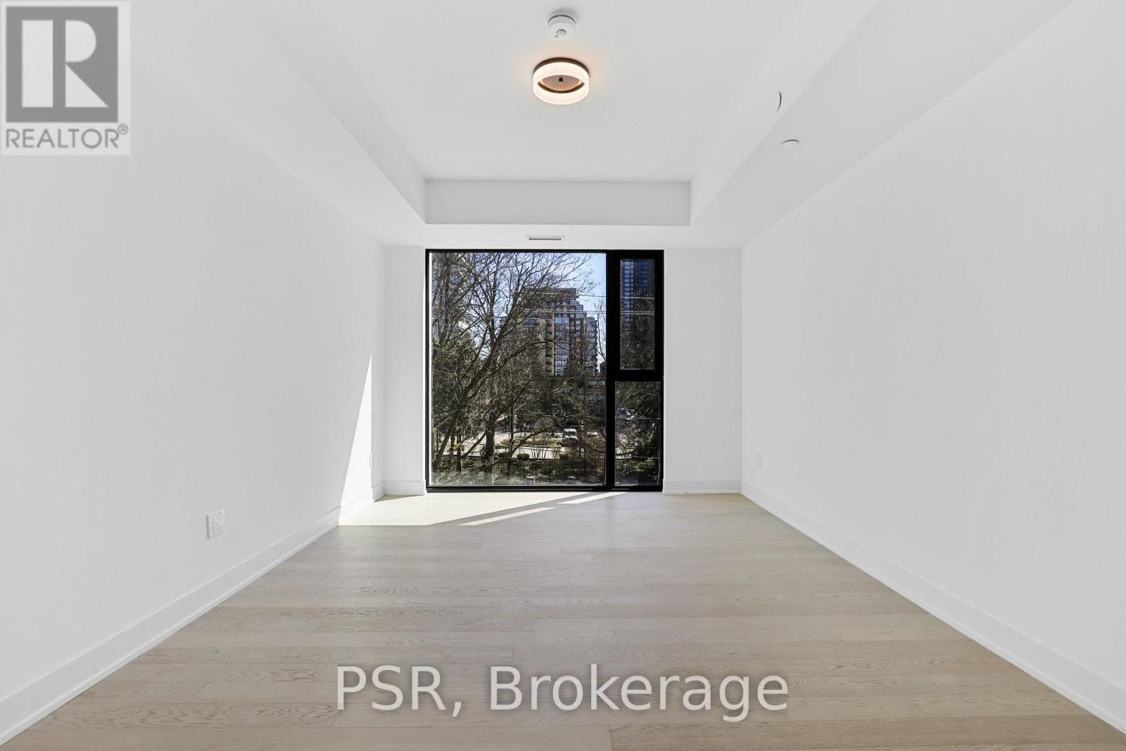 304 - 200 KEEWATIN AVENUE Image 13