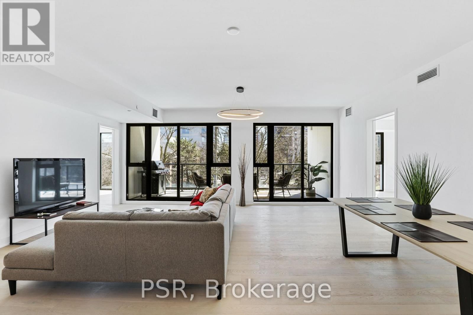 304 - 200 KEEWATIN AVENUE Image 8