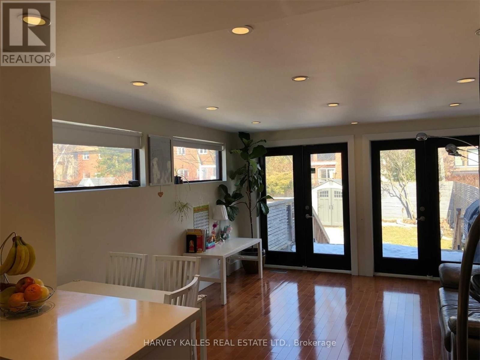 148 ROSLIN AVENUE Image 11