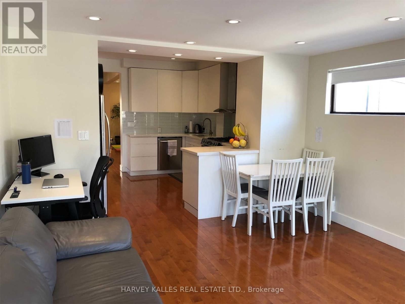 148 ROSLIN AVENUE Image 7